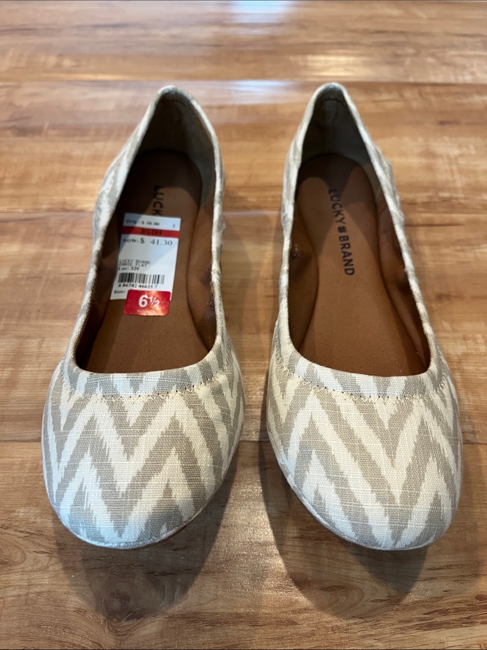 NIB Chevron Patterned Emmie Lucky Brand Flats